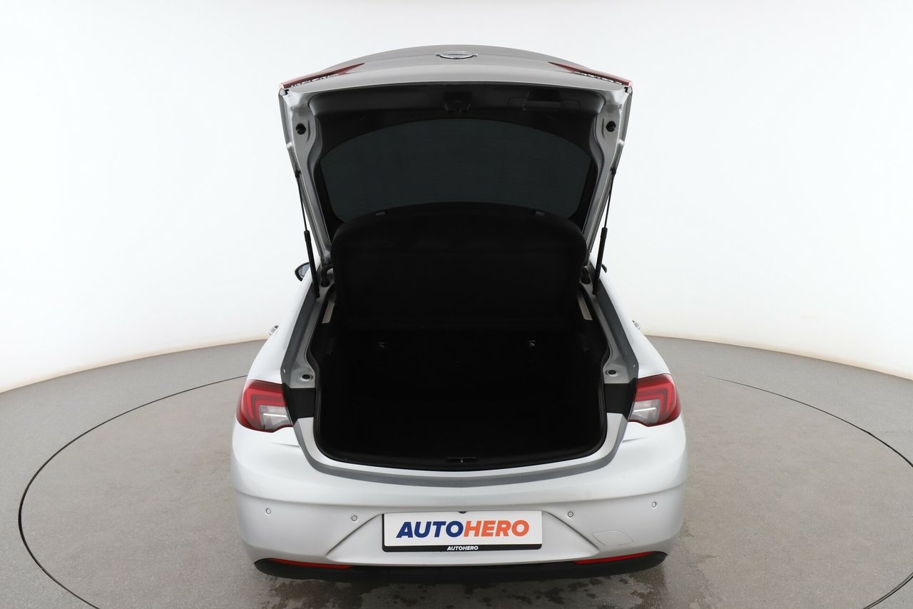 Foto Opel Insignia  16