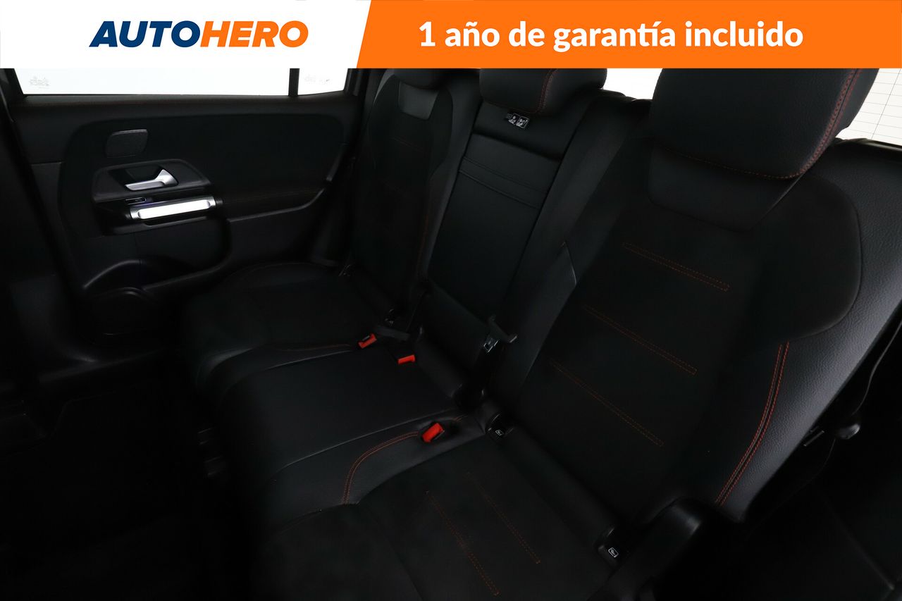Foto Mercedes-Benz Clase GLB 15
