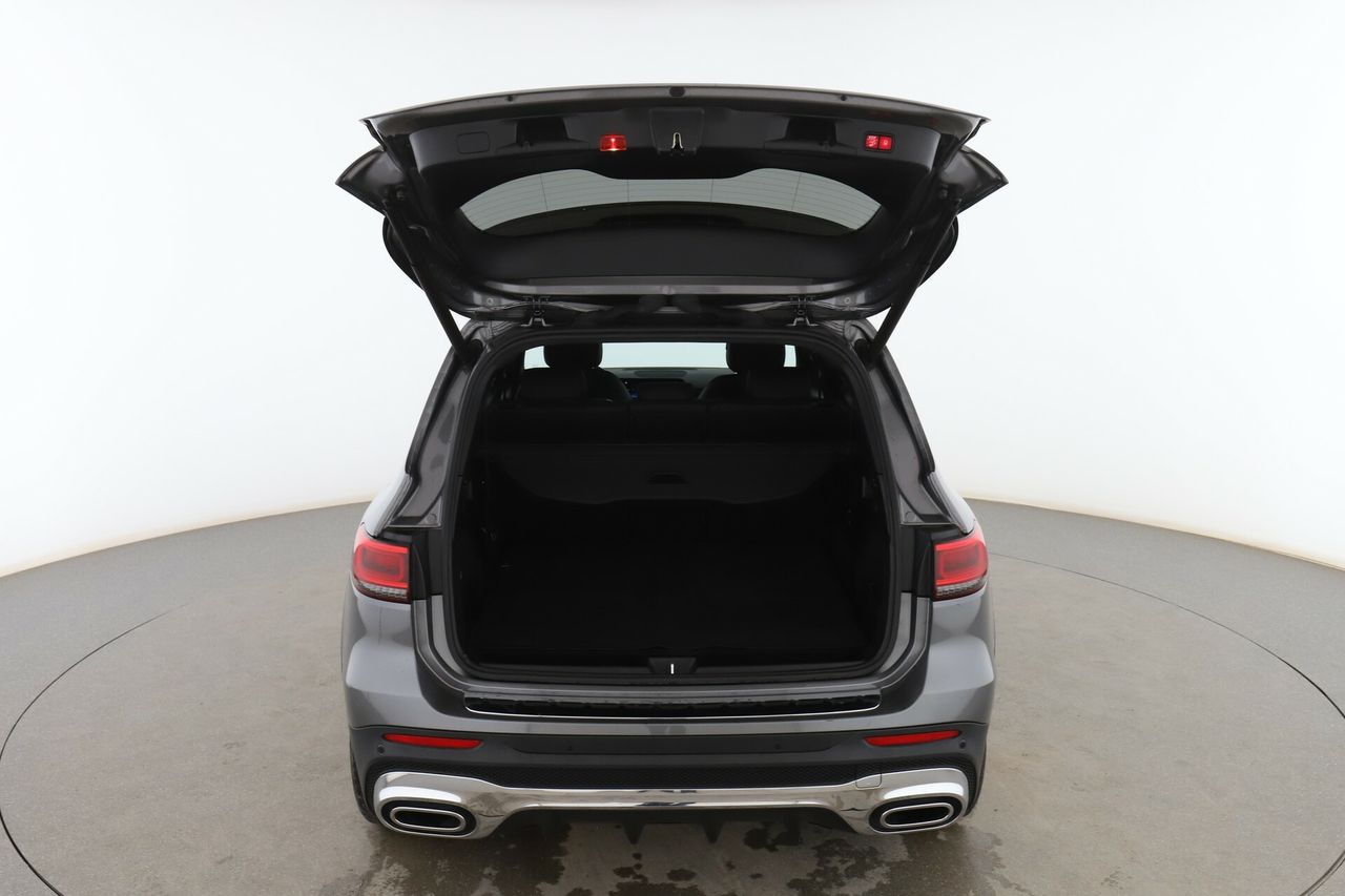 Foto Mercedes-Benz Clase GLB 17