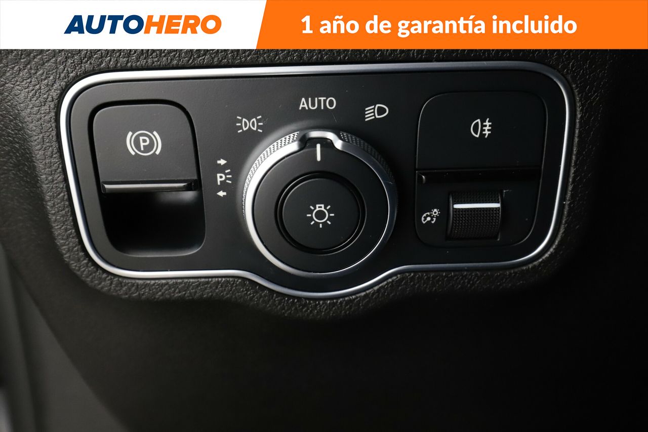 Foto Mercedes-Benz Clase GLB 39