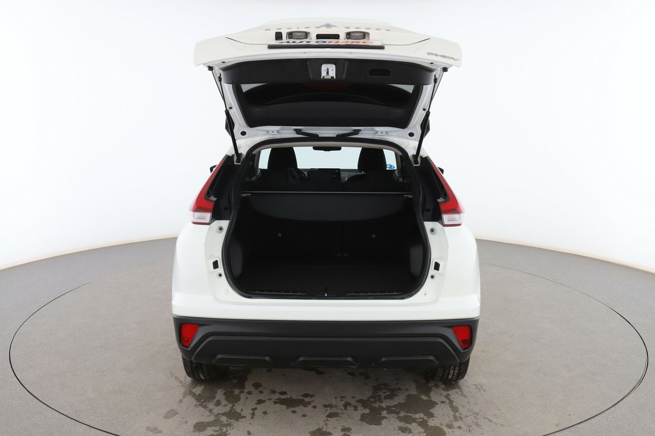 Foto Mitsubishi Eclipse Cross 16