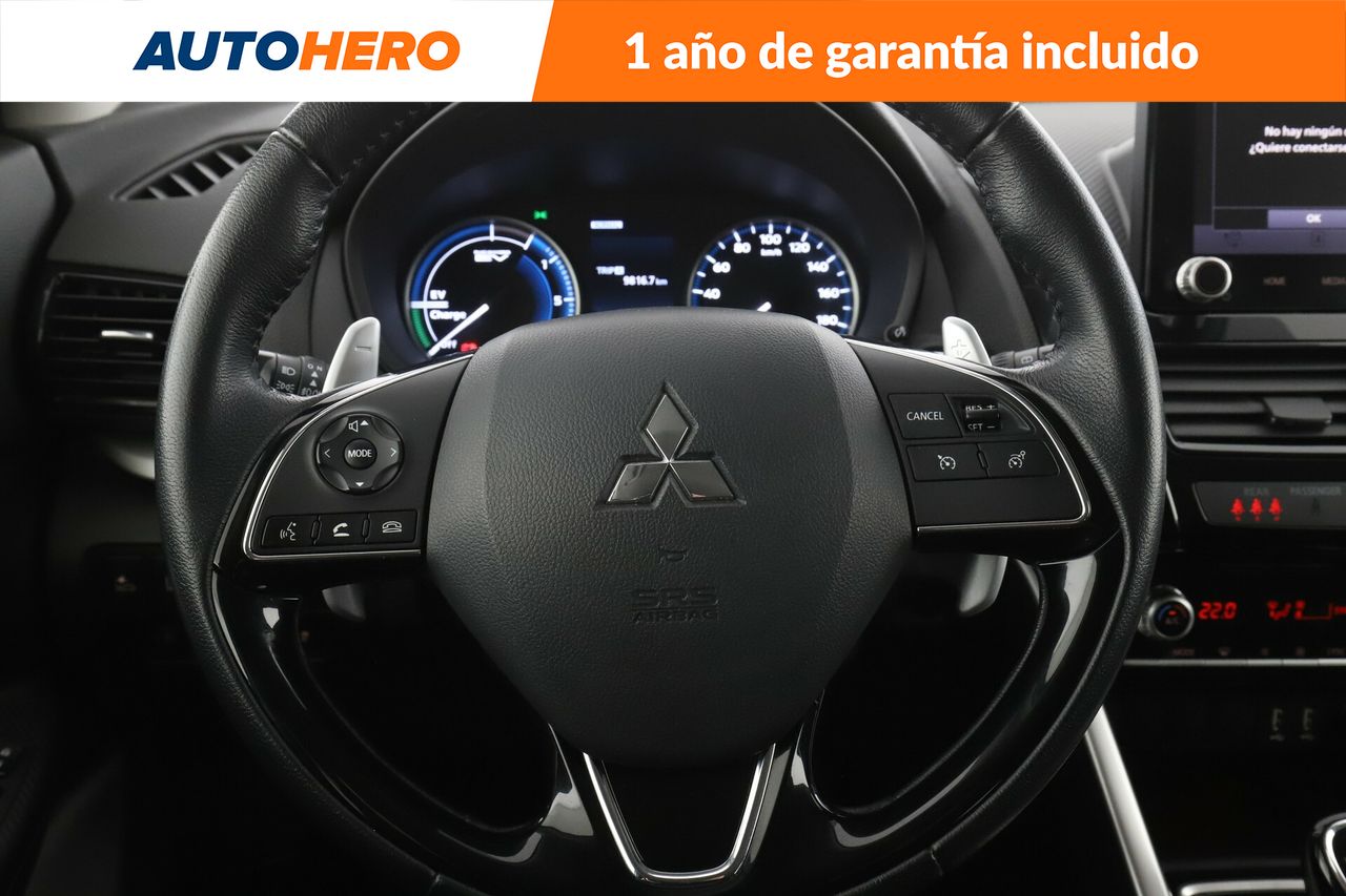 Foto Mitsubishi Eclipse Cross 19