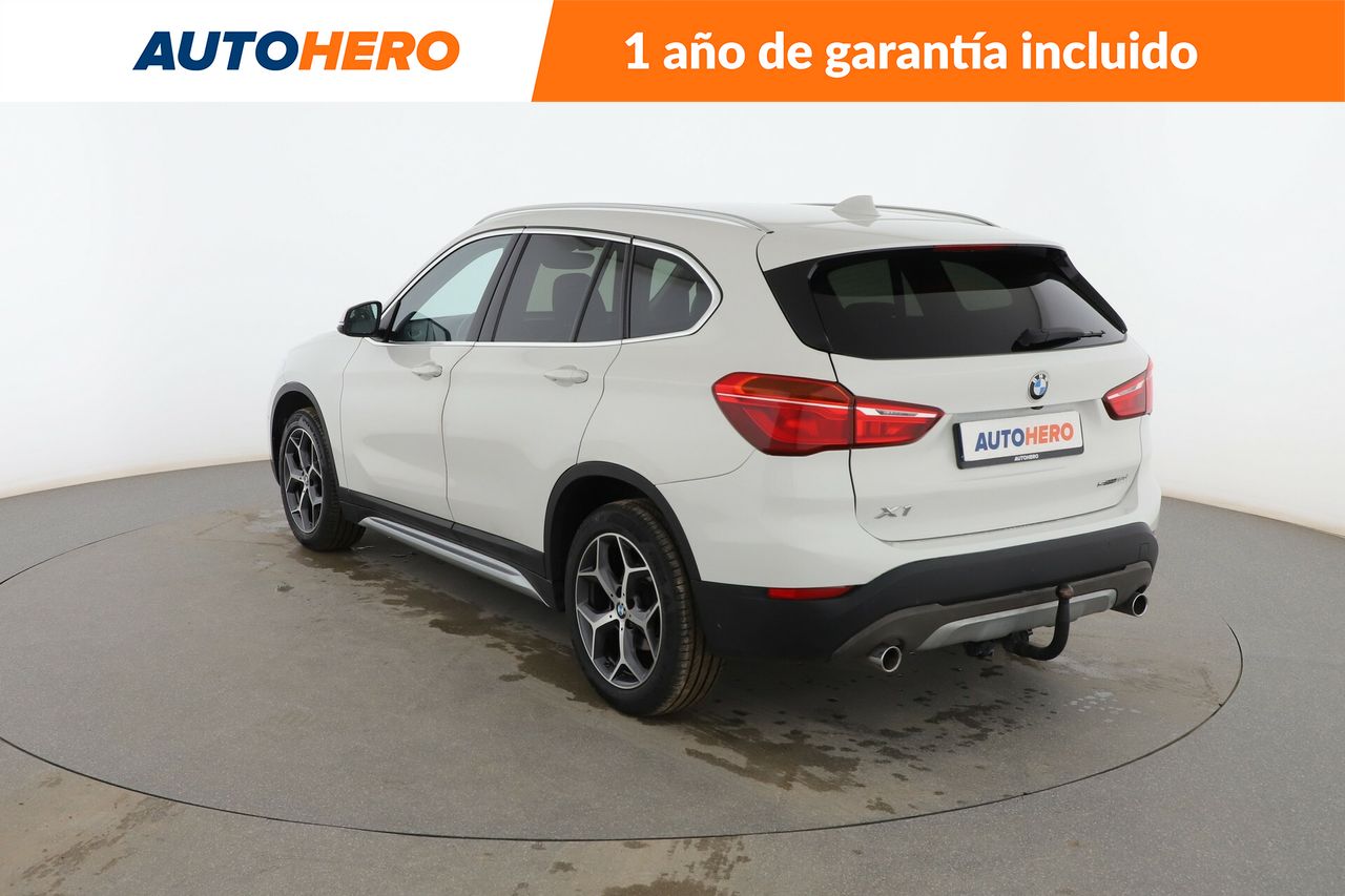 Foto BMW X1 3