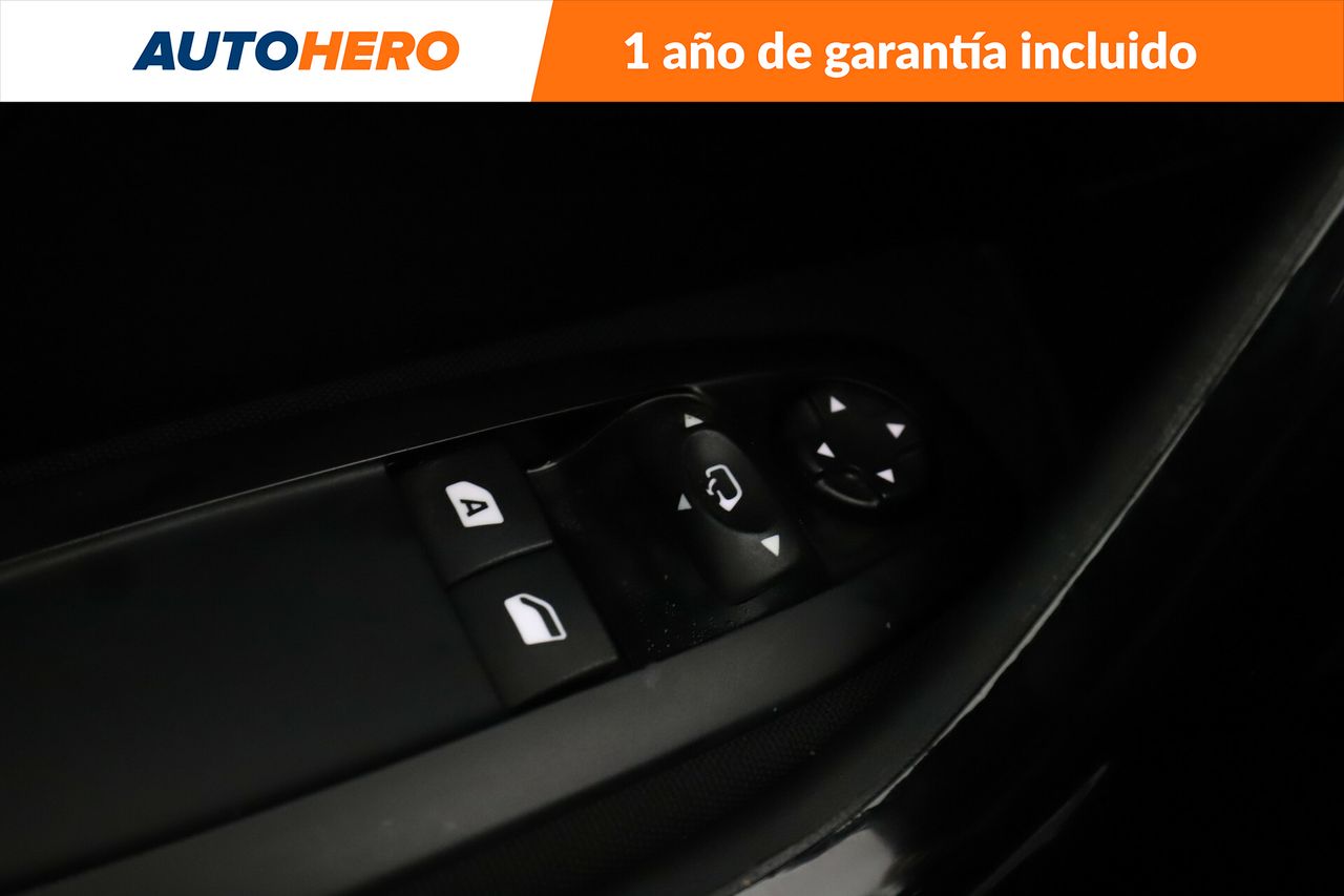 Foto Peugeot 208 21