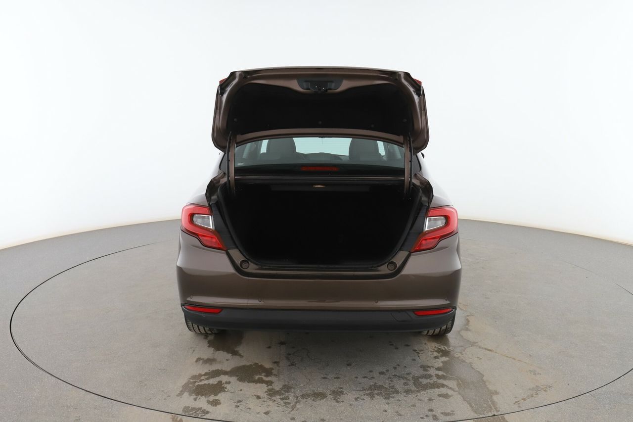 Foto Fiat Tipo 16