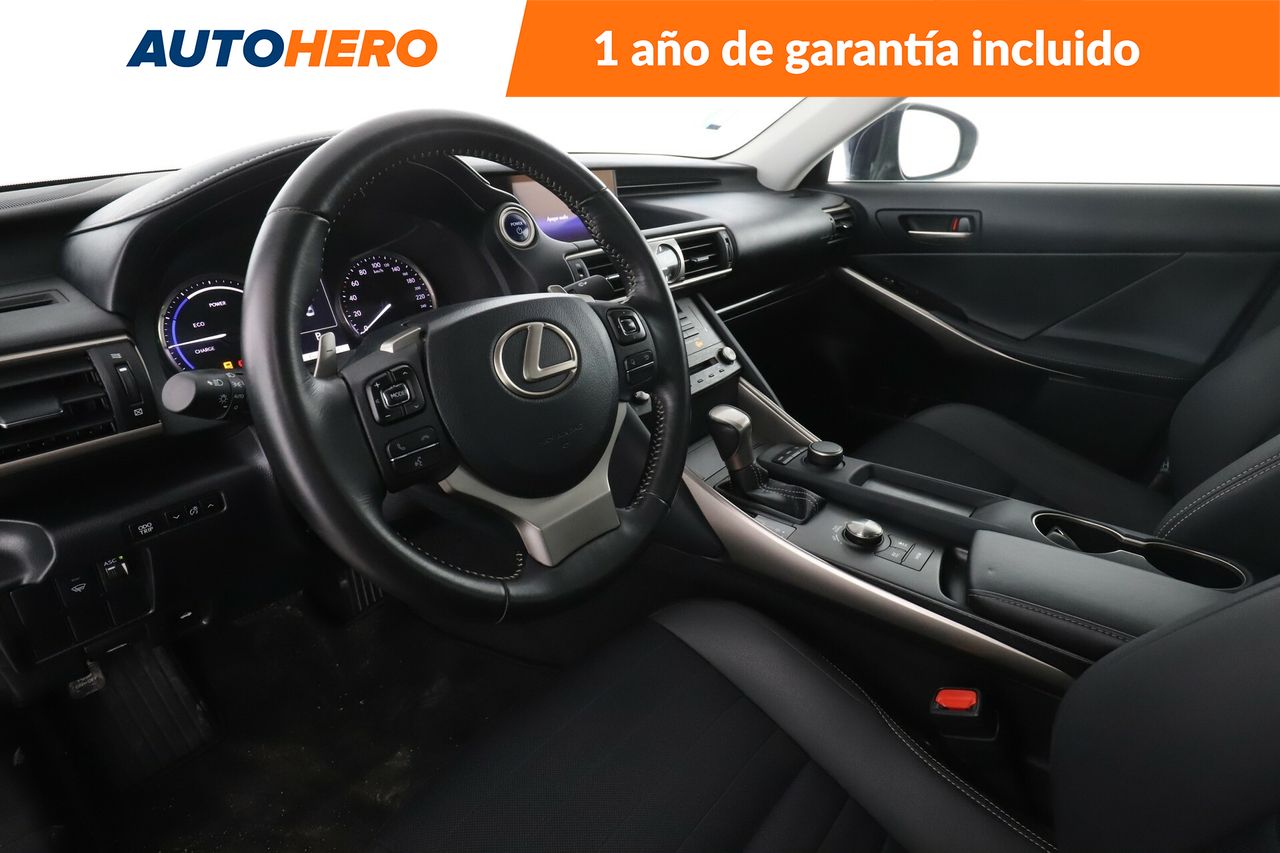 Foto Lexus IS 11
