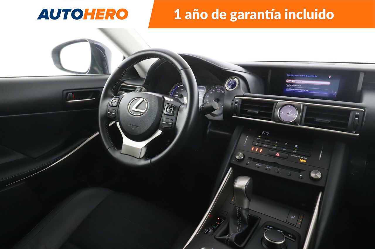 Foto Lexus IS 13