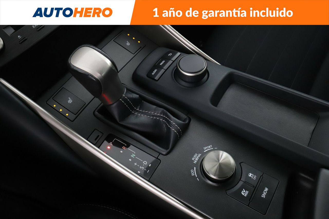 Foto Lexus IS 24