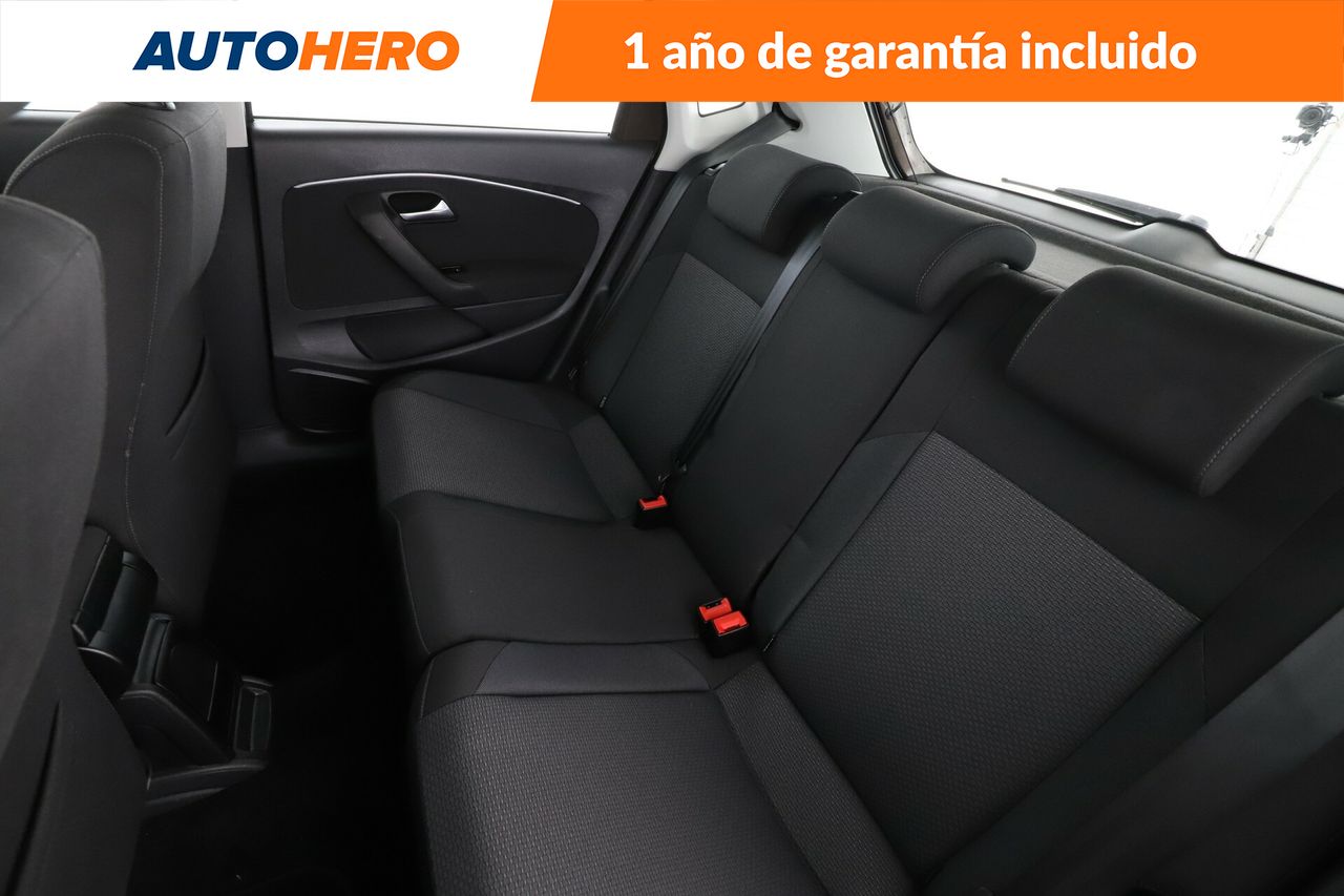 Foto Volkswagen Polo 14