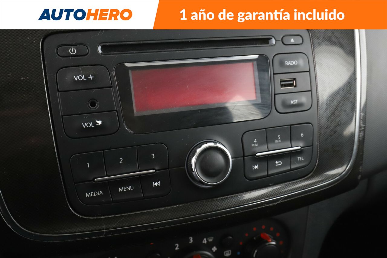 Foto Dacia Sandero 23