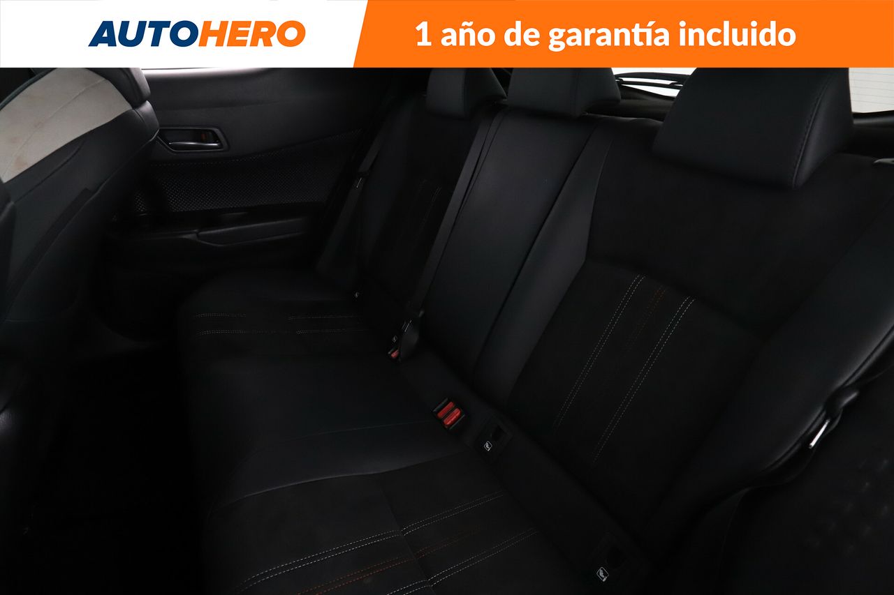 Foto Toyota C-HR 15