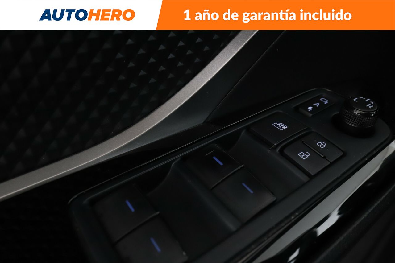 Foto Toyota C-HR 22