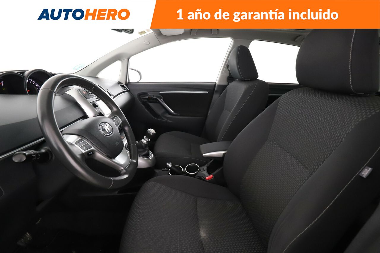 Foto Toyota Corolla Verso 10