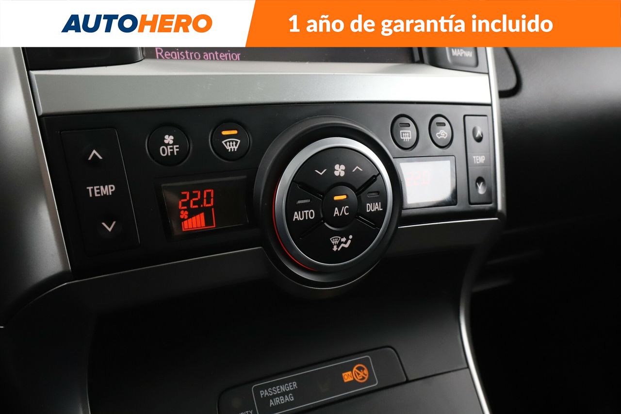 Foto Toyota Corolla Verso 24
