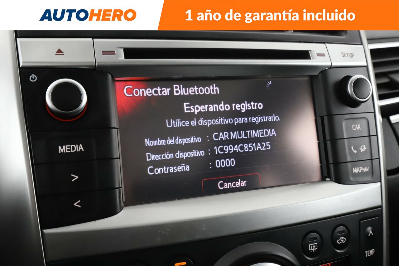 Foto Toyota Corolla Verso 26
