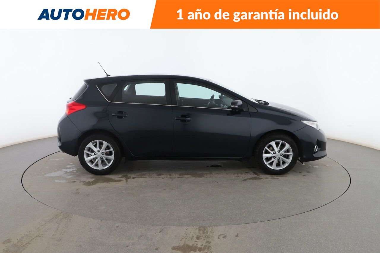 Foto Toyota Auris 6