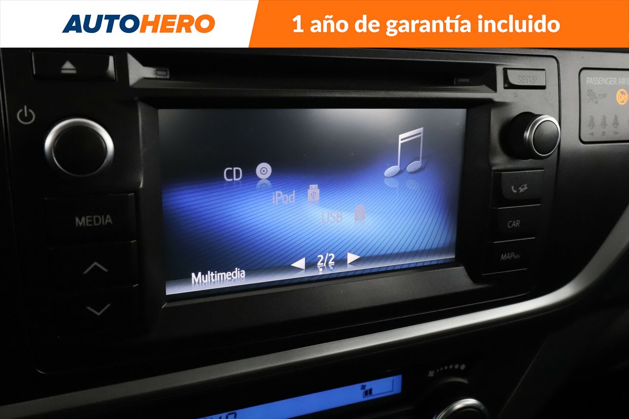 Foto Toyota Auris 26