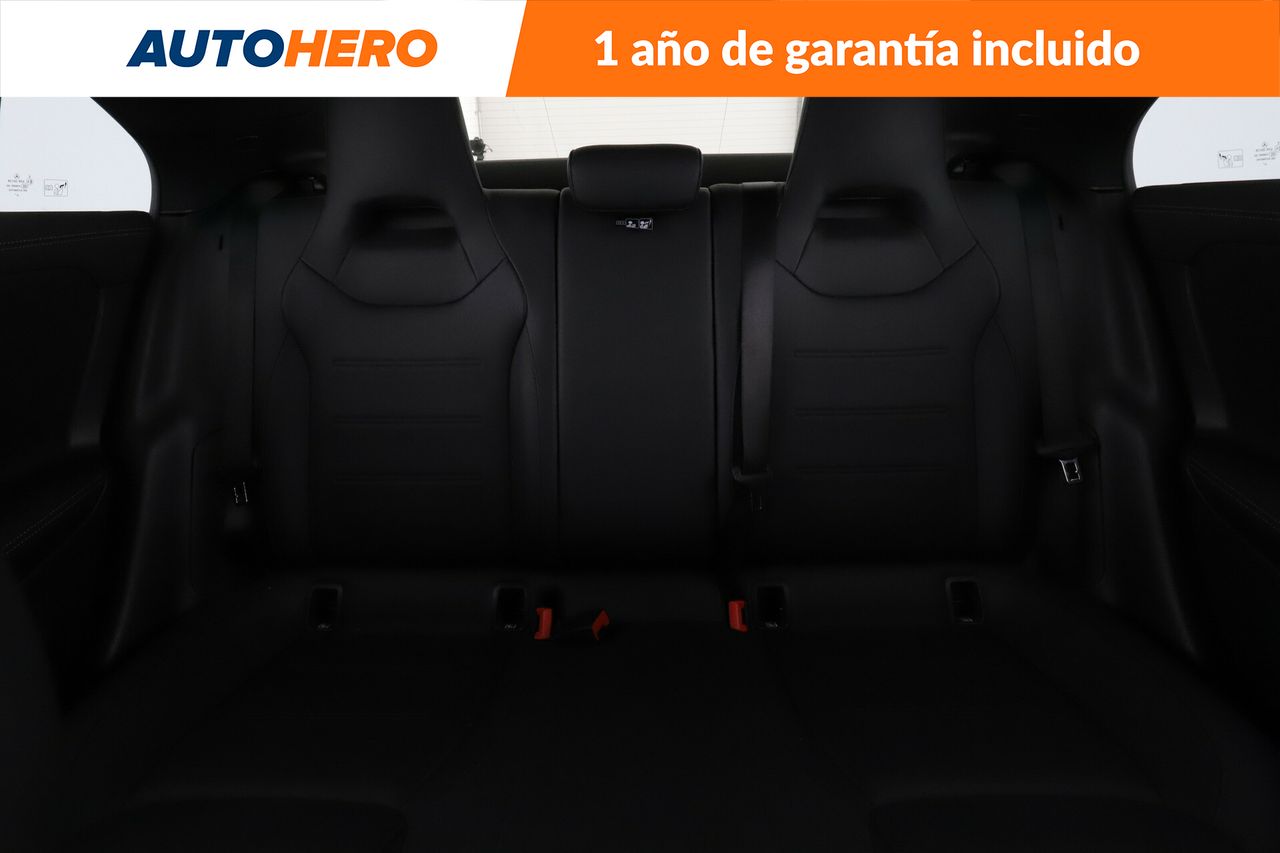 Foto Mercedes-Benz Clase CLA 16