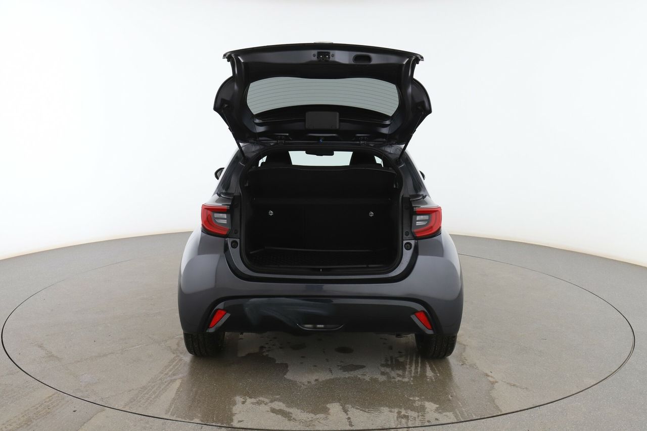 Foto Toyota Yaris 16