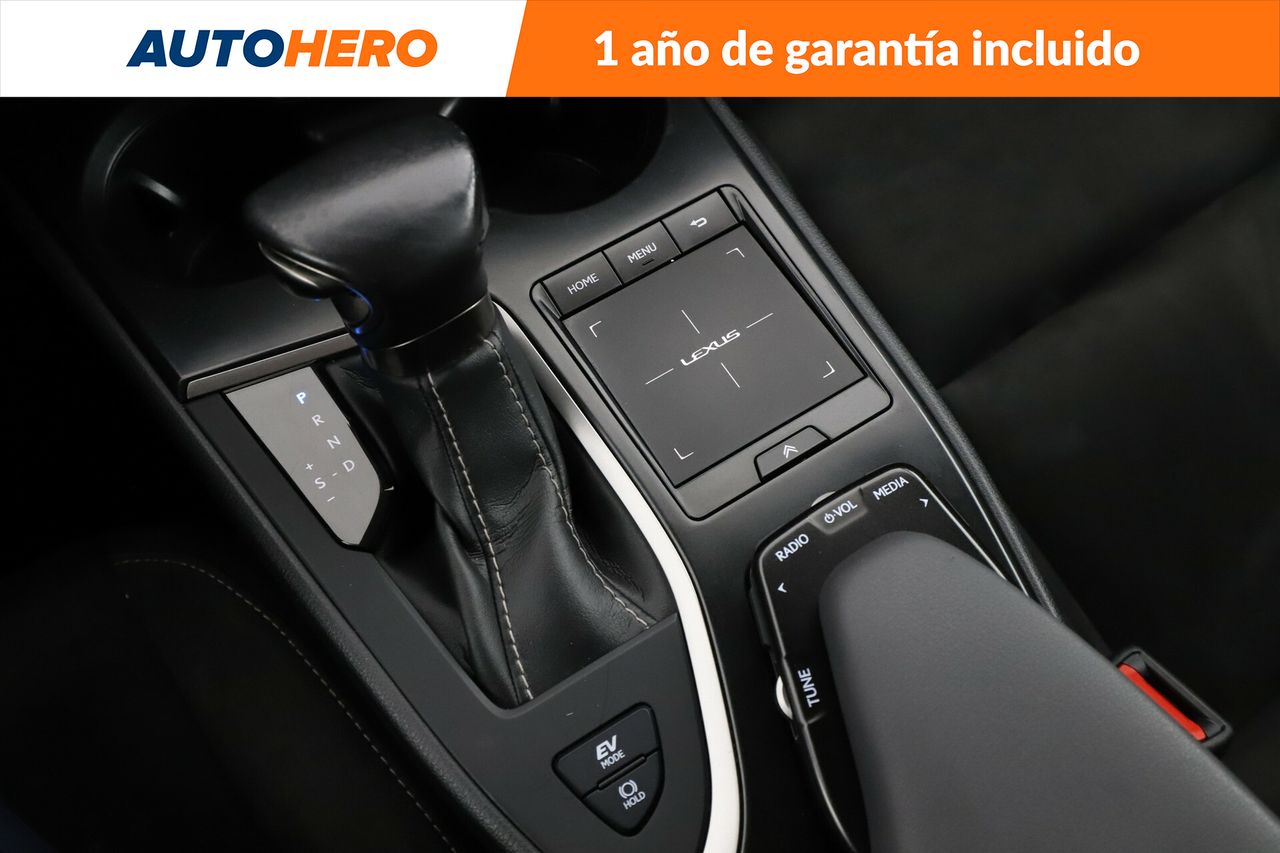 Foto Lexus UX 25