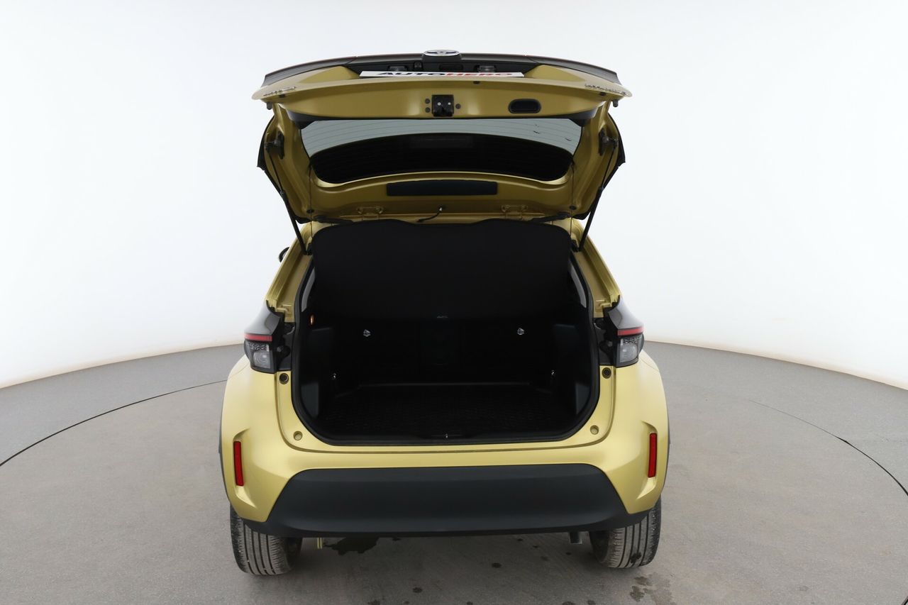Foto Toyota Yaris 16