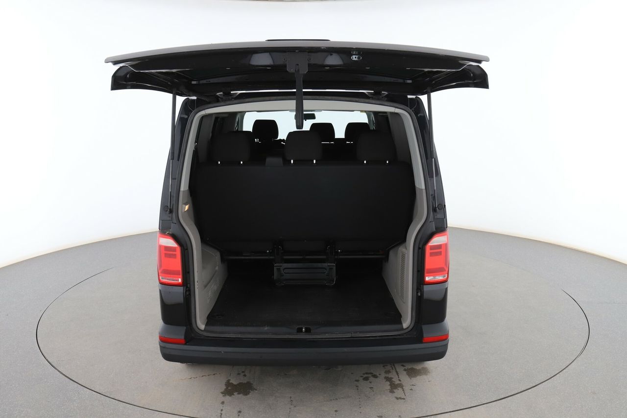 Foto Volkswagen Caravelle 16