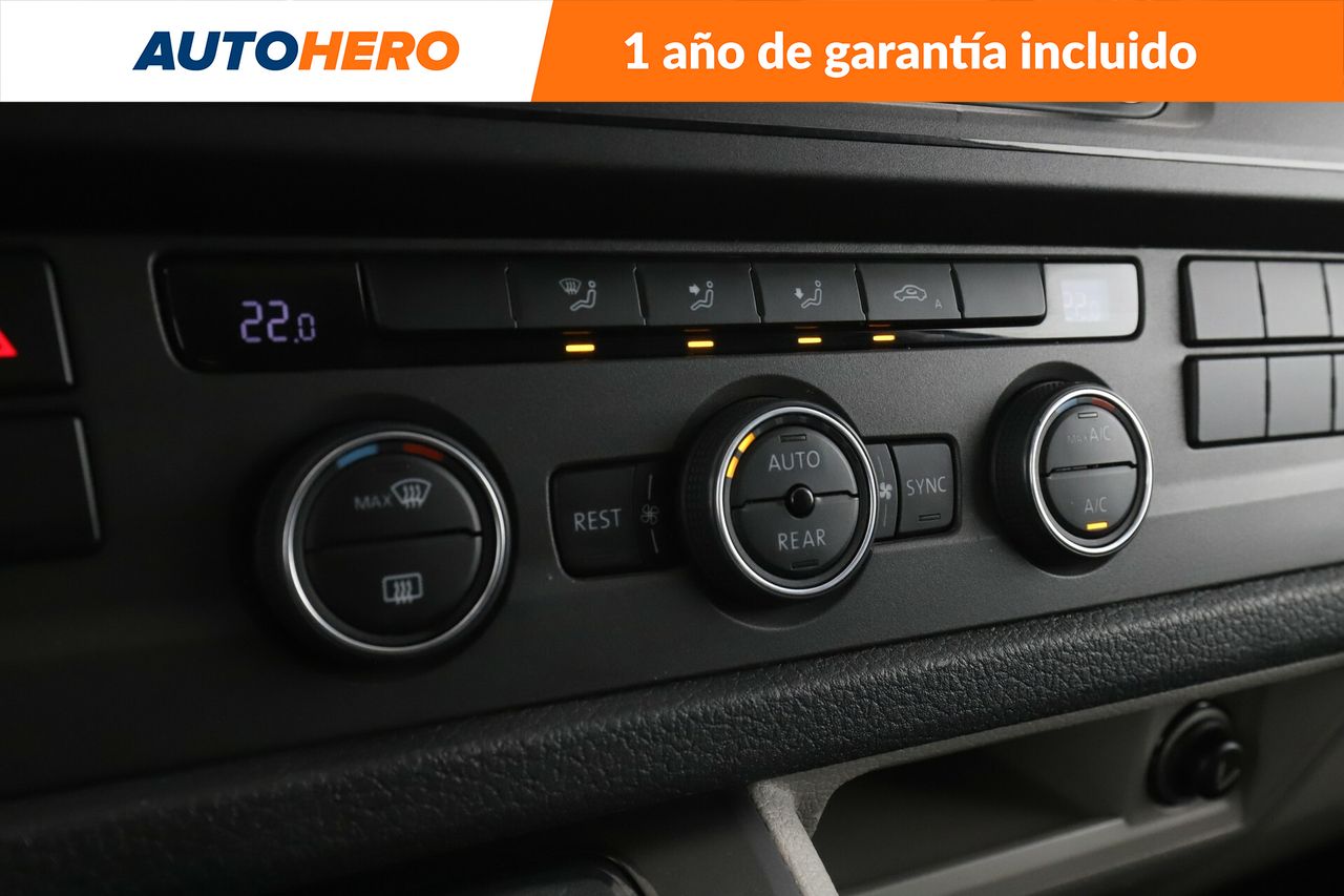 Foto Volkswagen Caravelle 24