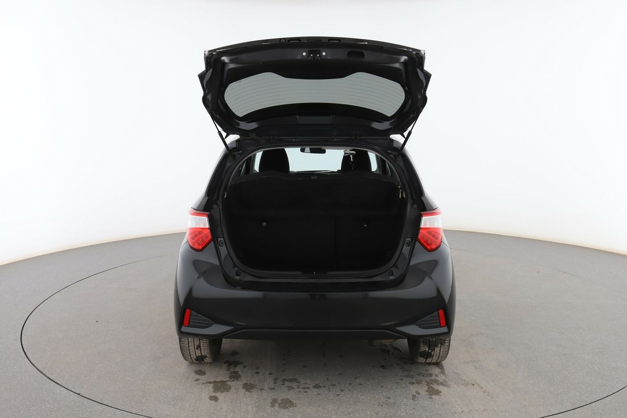 Foto Toyota Yaris 16