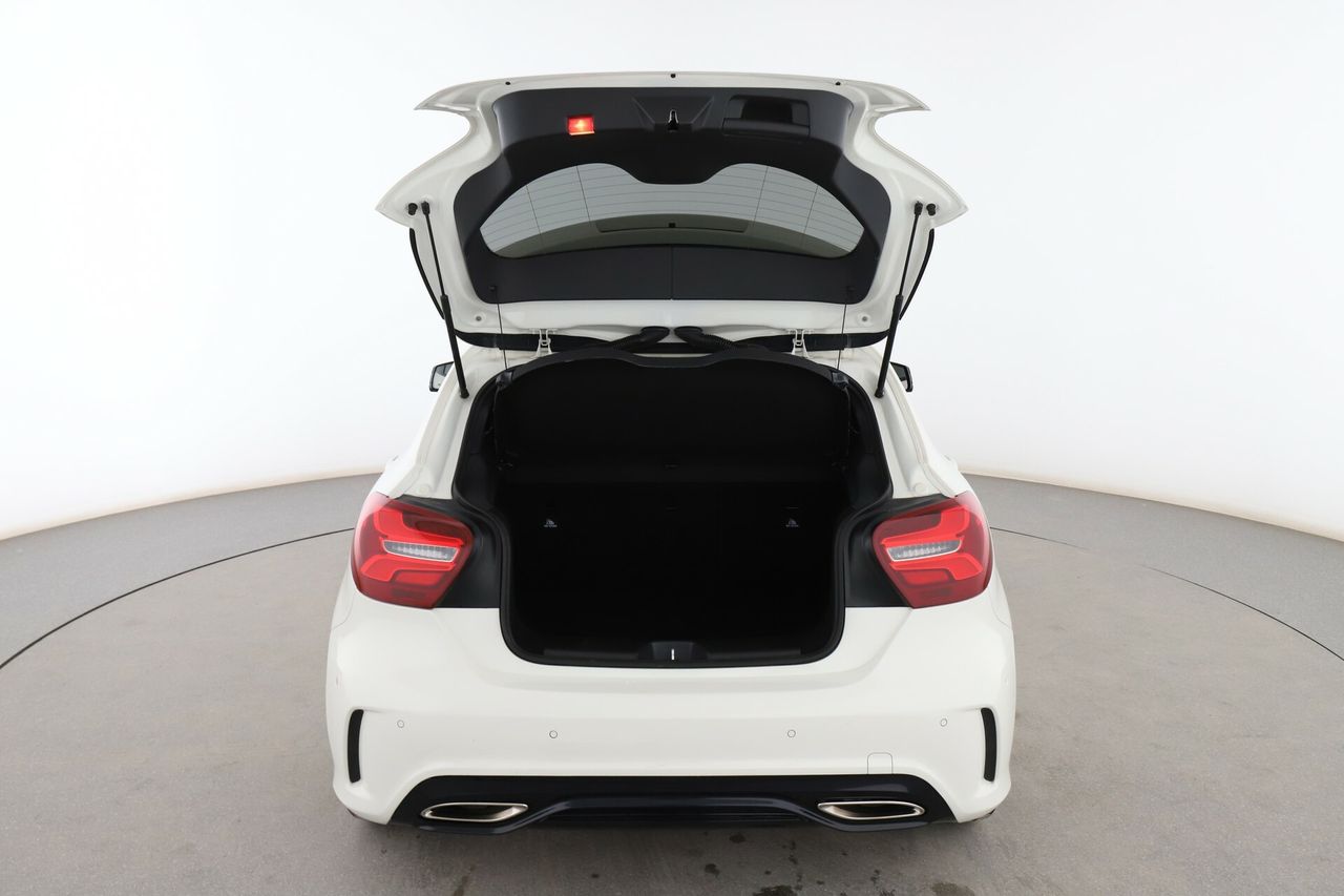 Foto Mercedes-Benz Clase A 16