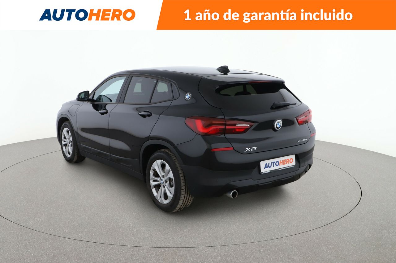 Foto BMW X2 3