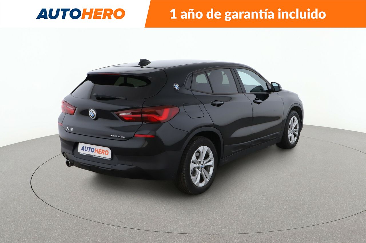 Foto BMW X2 5