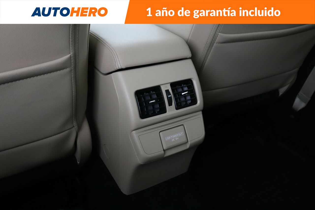 Foto Subaru Outback 33