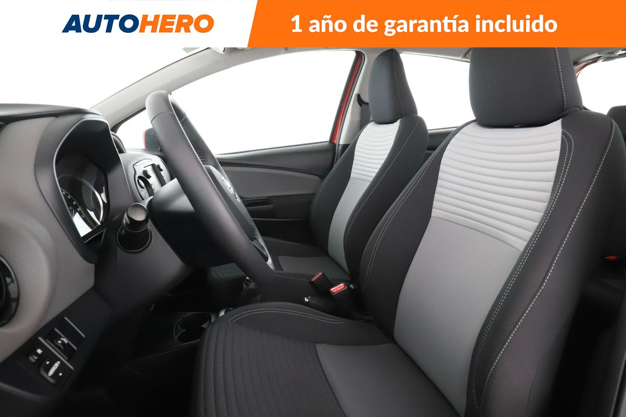 Foto Toyota Yaris 10