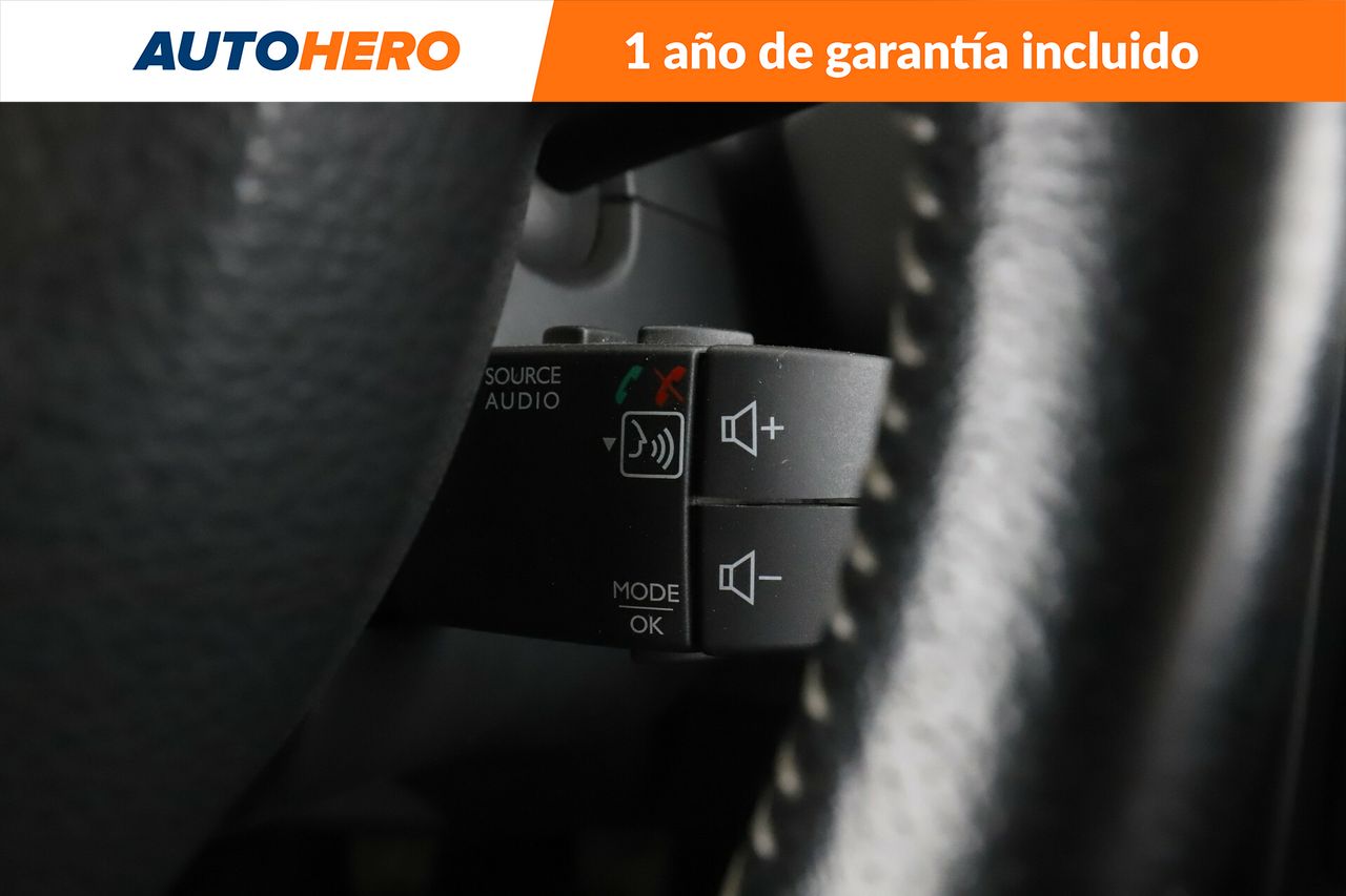 Foto Dacia Duster 26