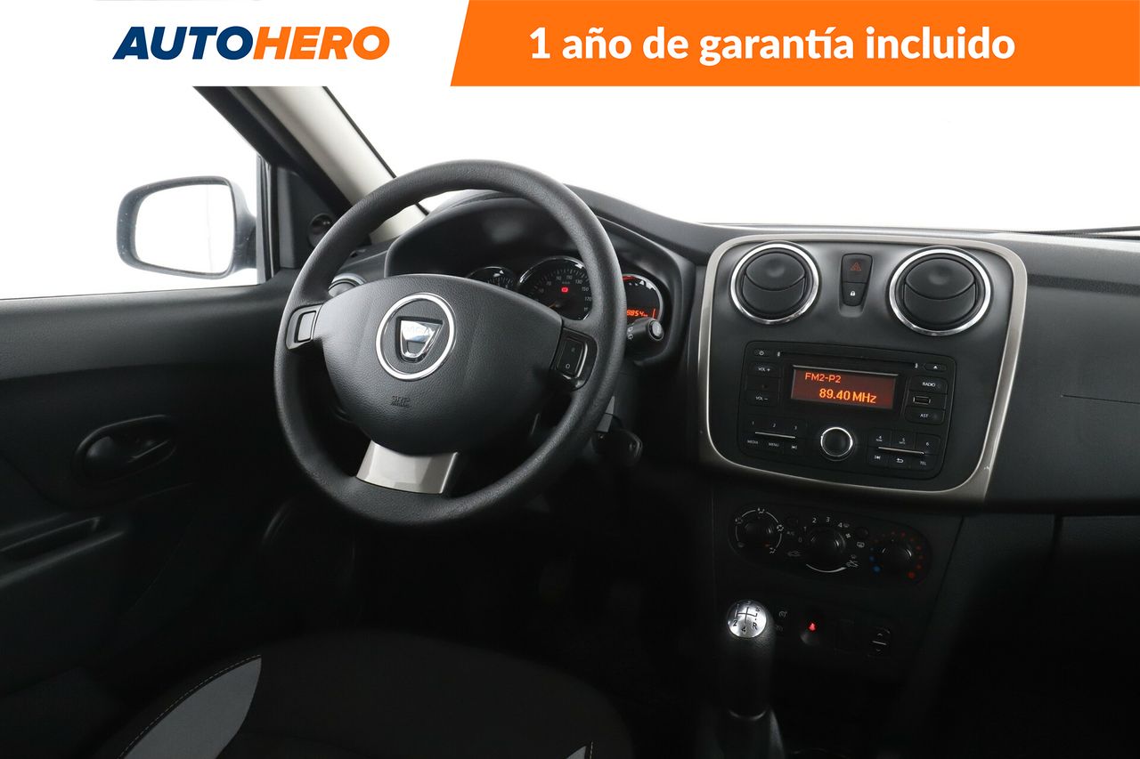 Foto Dacia Sandero 14