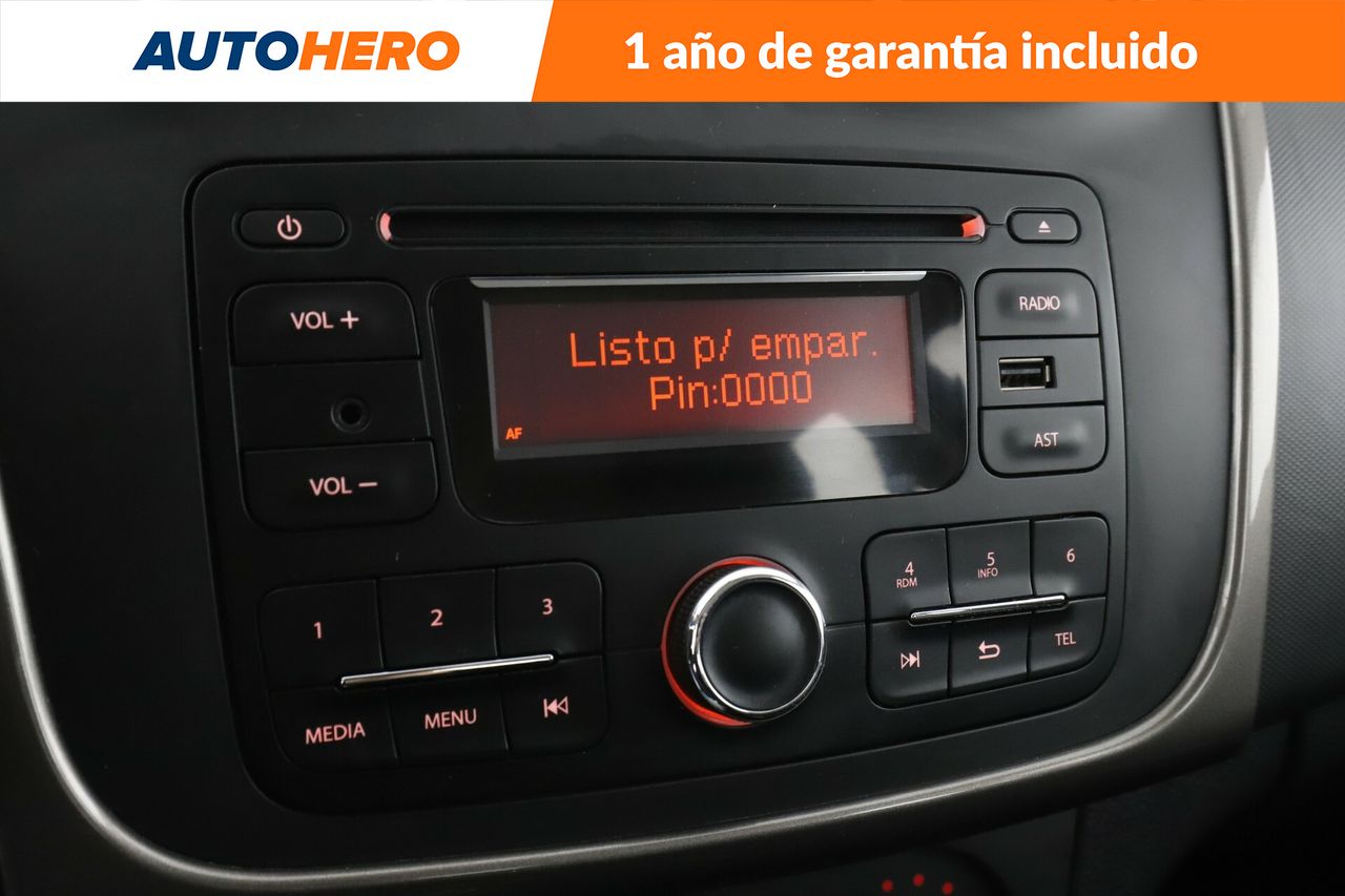 Foto Dacia Sandero 23