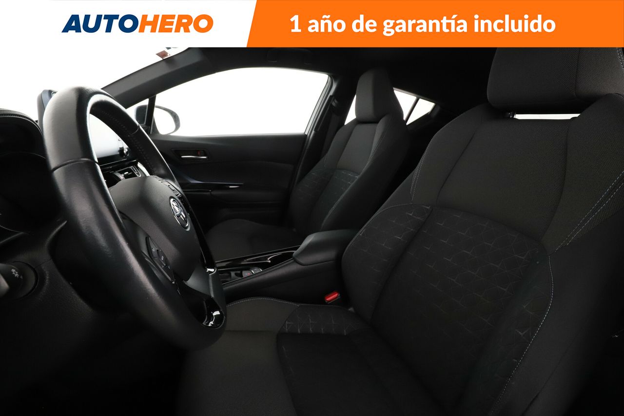 Foto Toyota C-HR 10