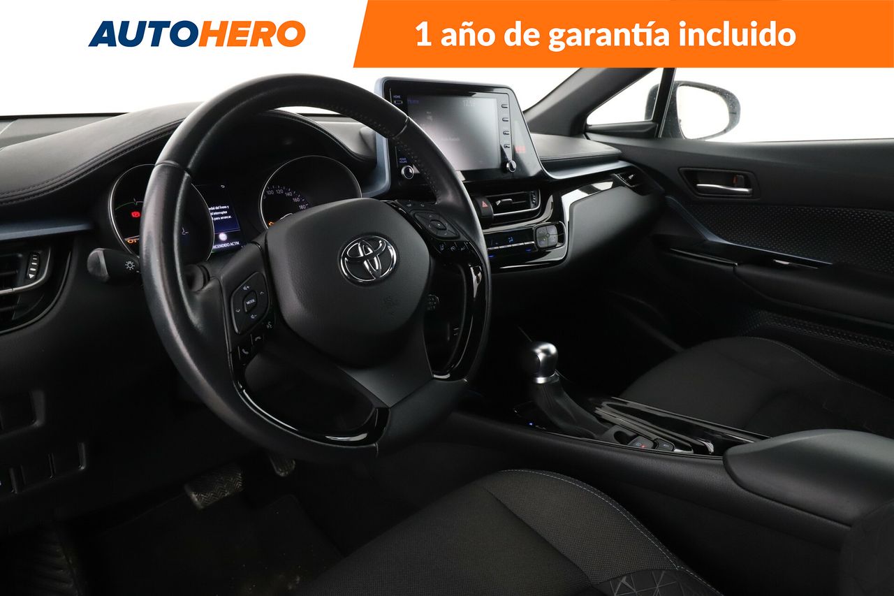 Foto Toyota C-HR 11