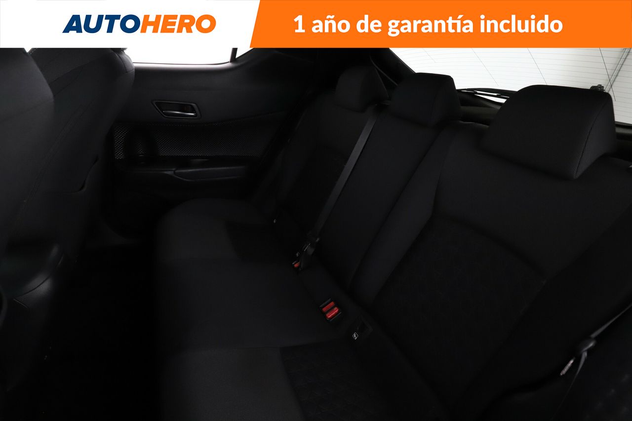 Foto Toyota C-HR 14