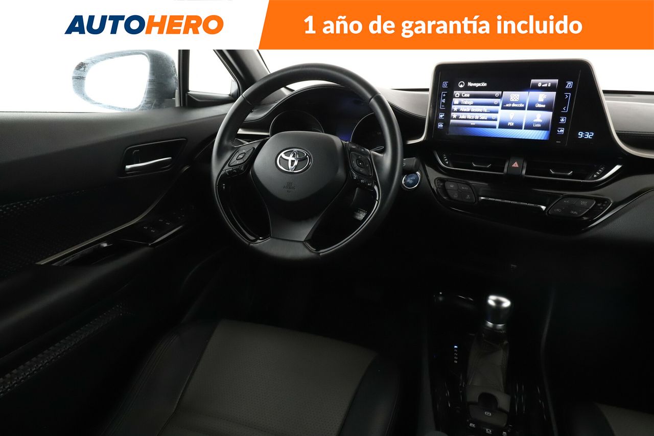 Foto Toyota C-HR 13