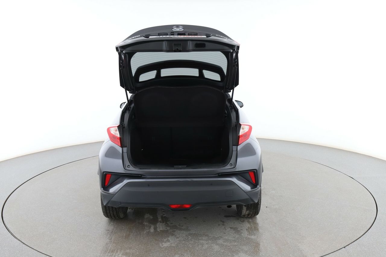 Foto Toyota C-HR 16