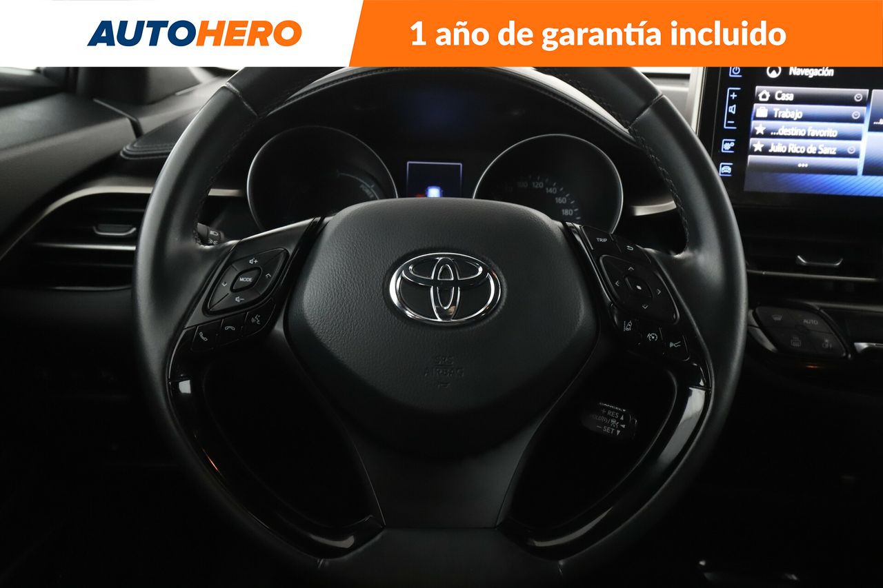 Foto Toyota C-HR 19