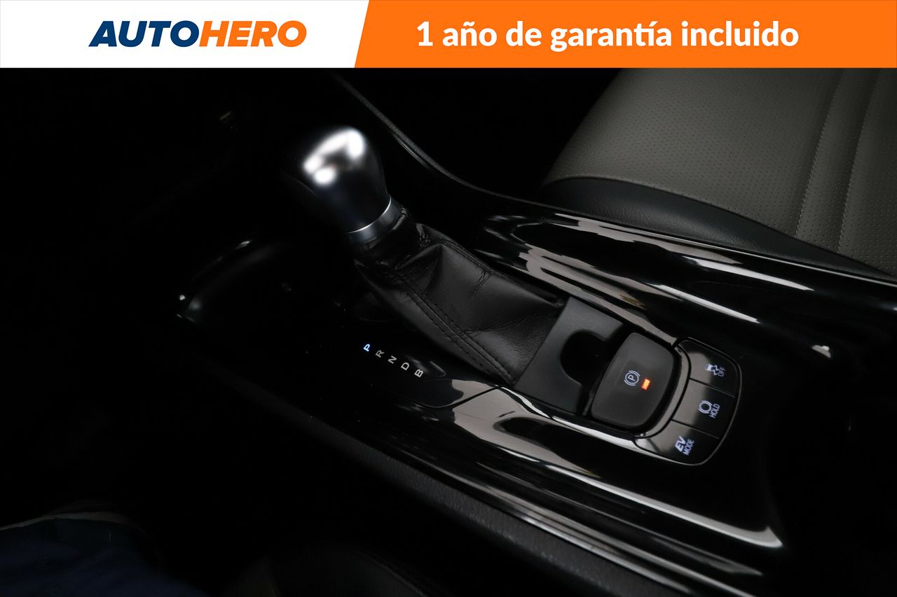 Foto Toyota C-HR 21