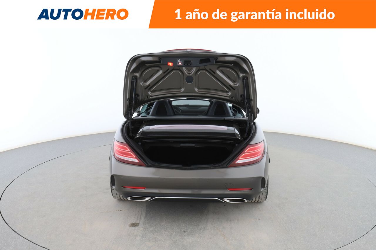 Foto Mercedes-Benz Clase SLC 16