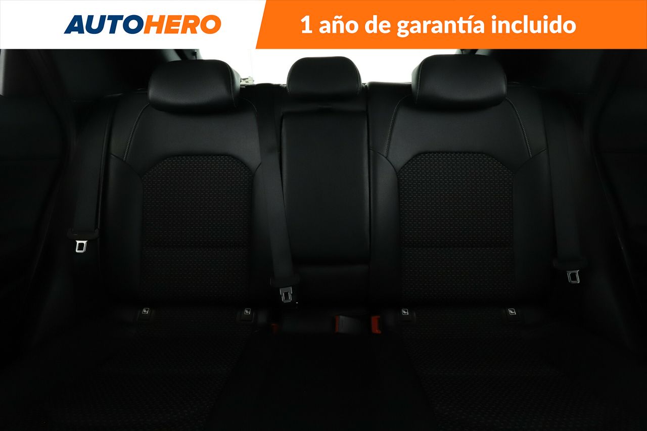 Foto Kia XCeed 16