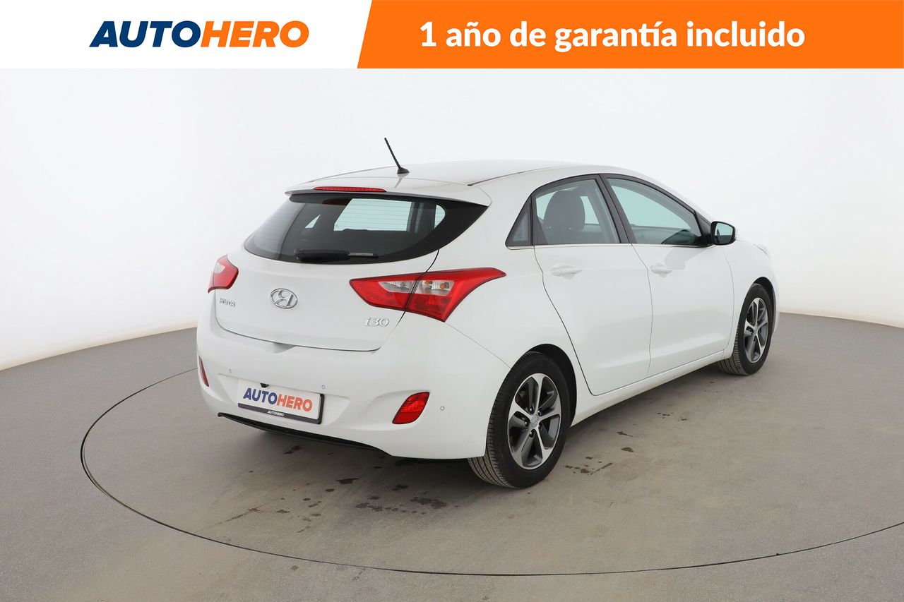 Foto Hyundai i30 6