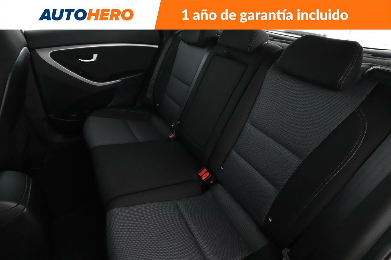Foto Hyundai i30 15