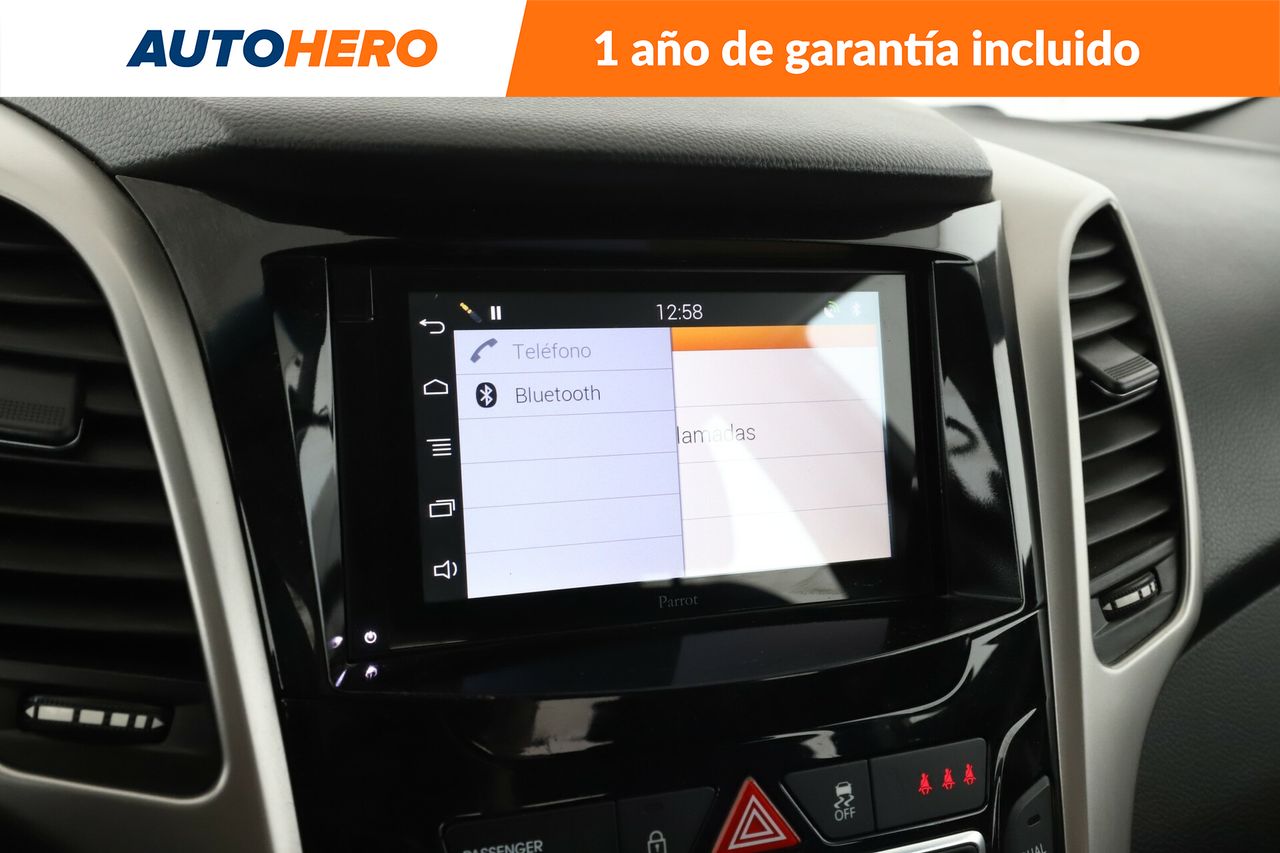 Foto Hyundai i30 24