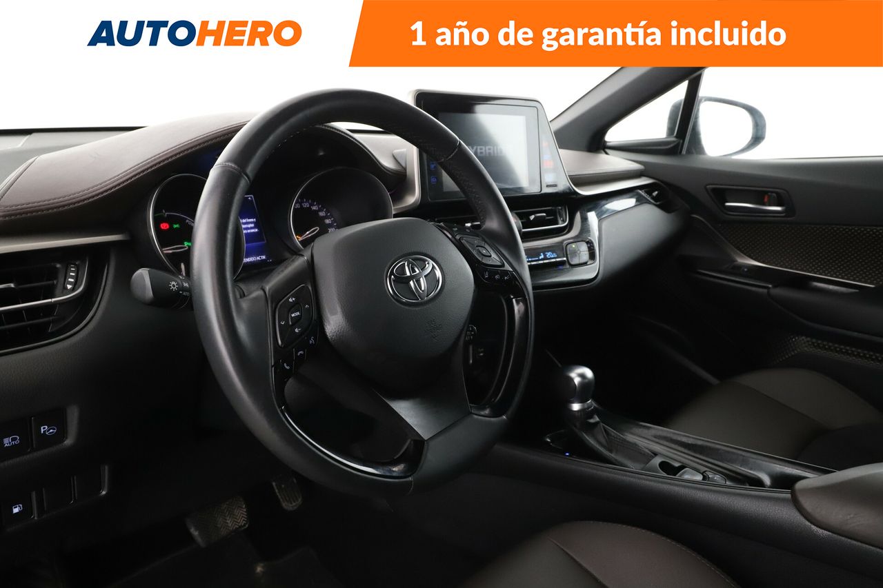 Foto Toyota C-HR 12
