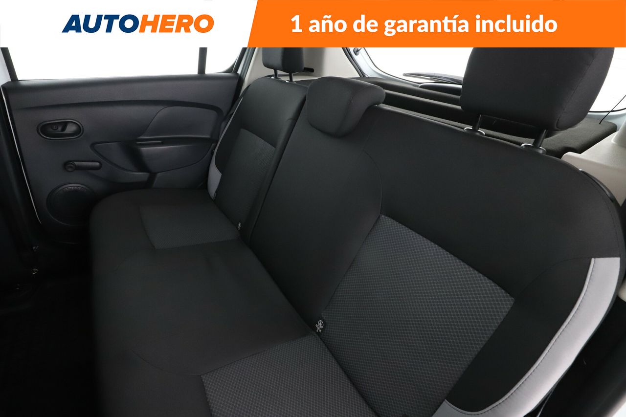 Foto Dacia Sandero 15